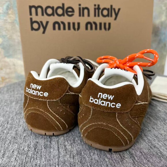 Miu Miu limited edition sneakers - Picture 7 of 9